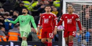 熊猫体育情感视角-告别、传承与红色信仰- 熊猫体育