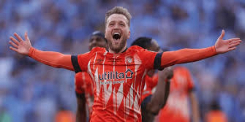 熊猫体育战术观察：闪电进攻撕裂防线，比赛早早失去悬念-熊猫体育