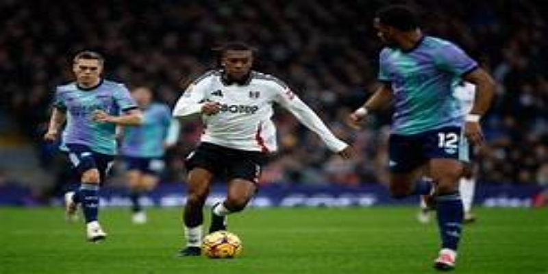 比赛回顾：海鸥占优但难取三分 - 熊猫体育