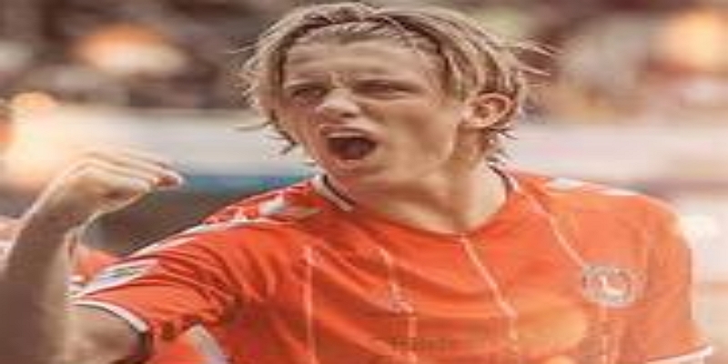 熊猫体育聚焦：转会市场的铁腕谈判家-熊猫体育