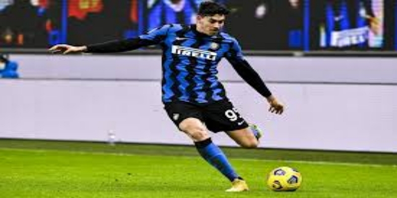 财务困局与战术传承：孔蒂离任的幕后原因- 熊猫体育