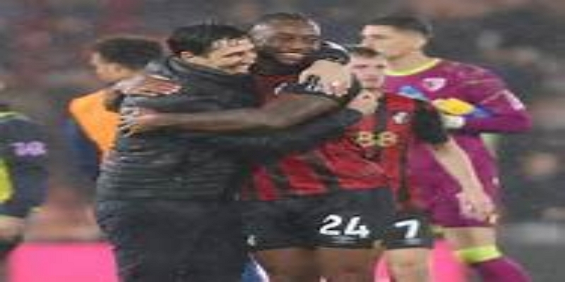 熊猫体育战术解读：伯恩茅斯的英超逆袭与体系升级-熊猫体育