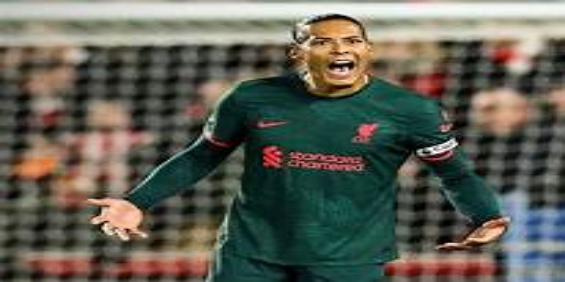 熊猫体育深度追踪：范戴克重伤对利物浦体系的毁灭性影响